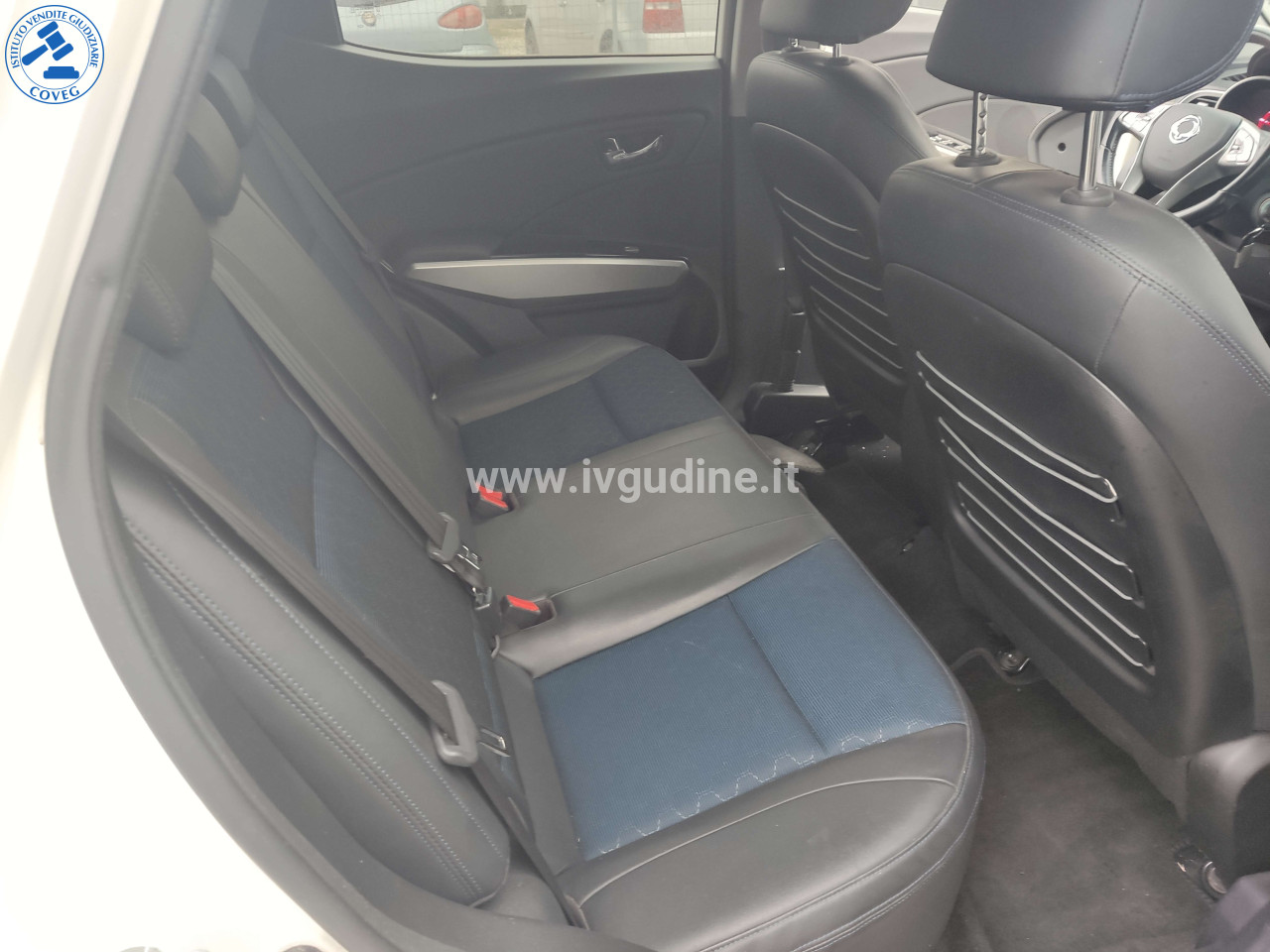 Foto 17 — Autoveicolo SSANGYONG TIVOLI targato FD96***, anno di immatricolazione 2016, cc 1.597, kW 84,60 (115 CV), alimentato a gasolio, km rilevati 87.806, provvisto dei documenti di circo…